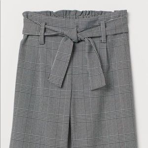 Girls H&M Wide Leg Cropped Glen Plaid Pants.